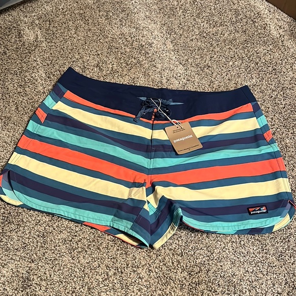 Patagonia Pants - NWT Patagonia Board Shorts size 12